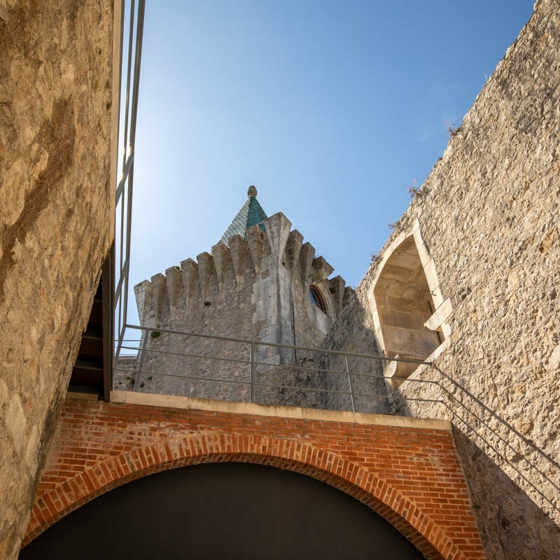 Castelo de Porto de Mós 4