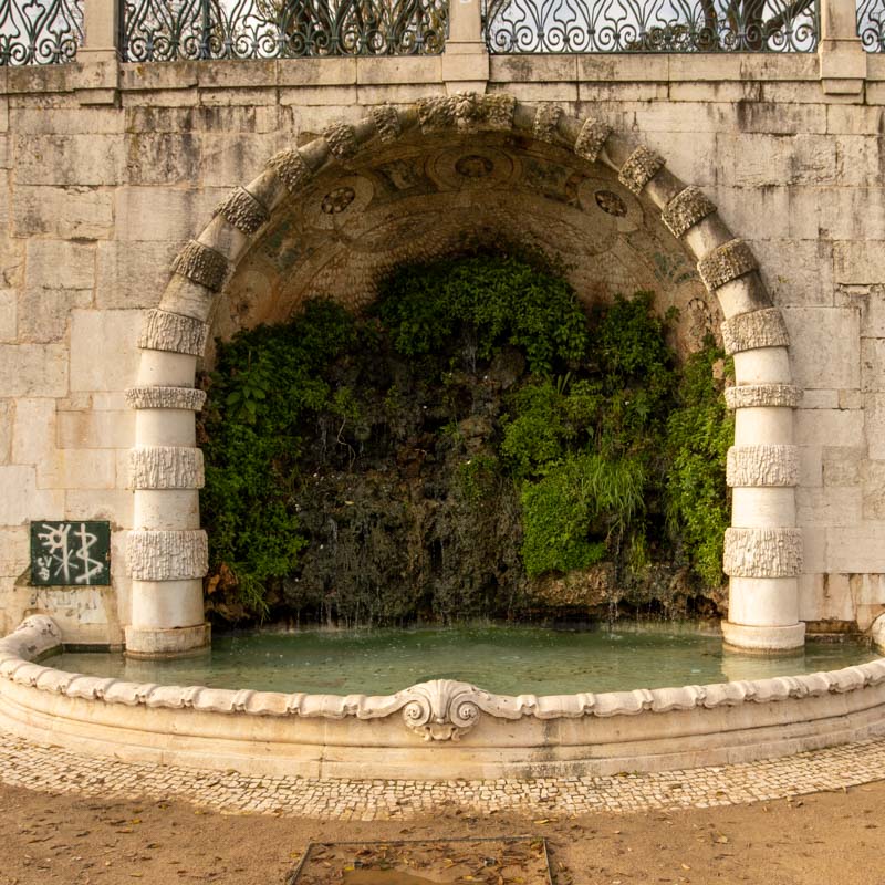 Miradouro de São Pedro de Alcântara 4